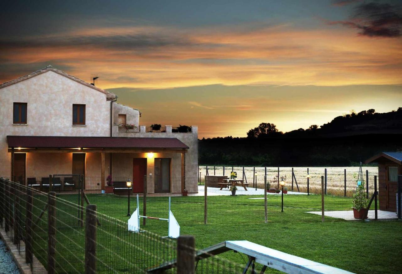 Casa Montefiore 13 Iris Lt Nella Tranquilla Campagna Marchigiana Ancona Exterior photo